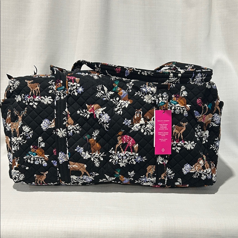 Vera Bradley Winter Deer Medium Travel Duffle Bag & Cosmetic Bag Set - Picture 3 of 11